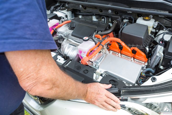 Hybrid Maintenance In Sacramento, CA Hybrid Maintenance In Sacramento, CA
